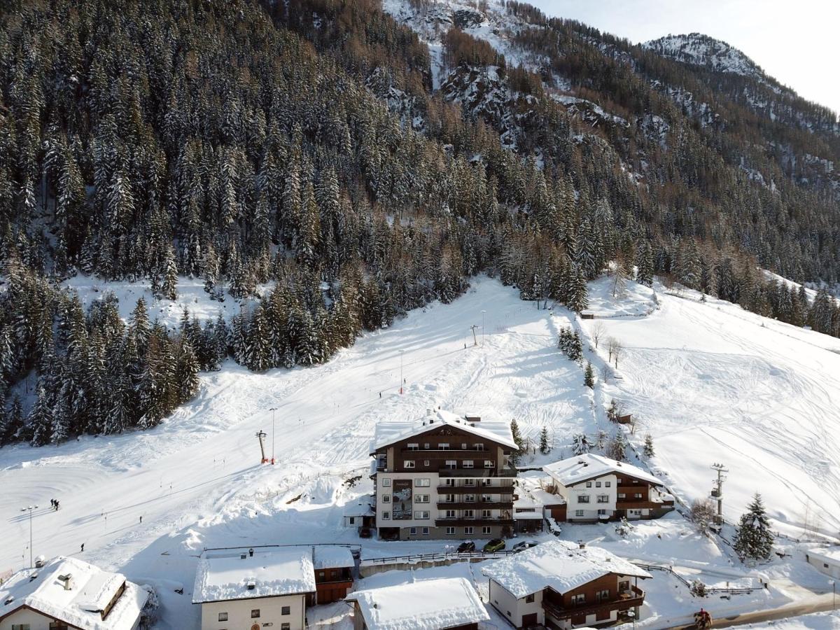 Aktivhotel Feichtner Hof Kaunertal Bagian luar foto