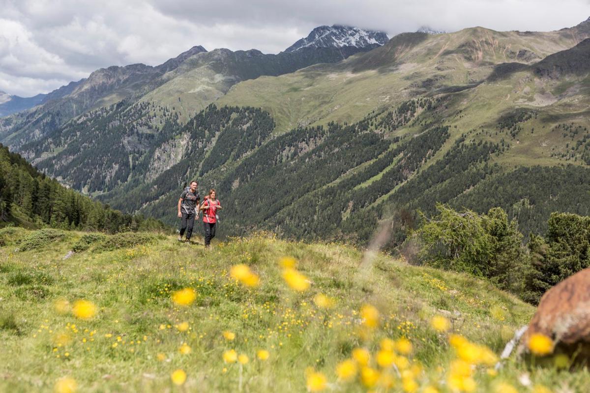 Aktivhotel Feichtner Hof Kaunertal Bagian luar foto