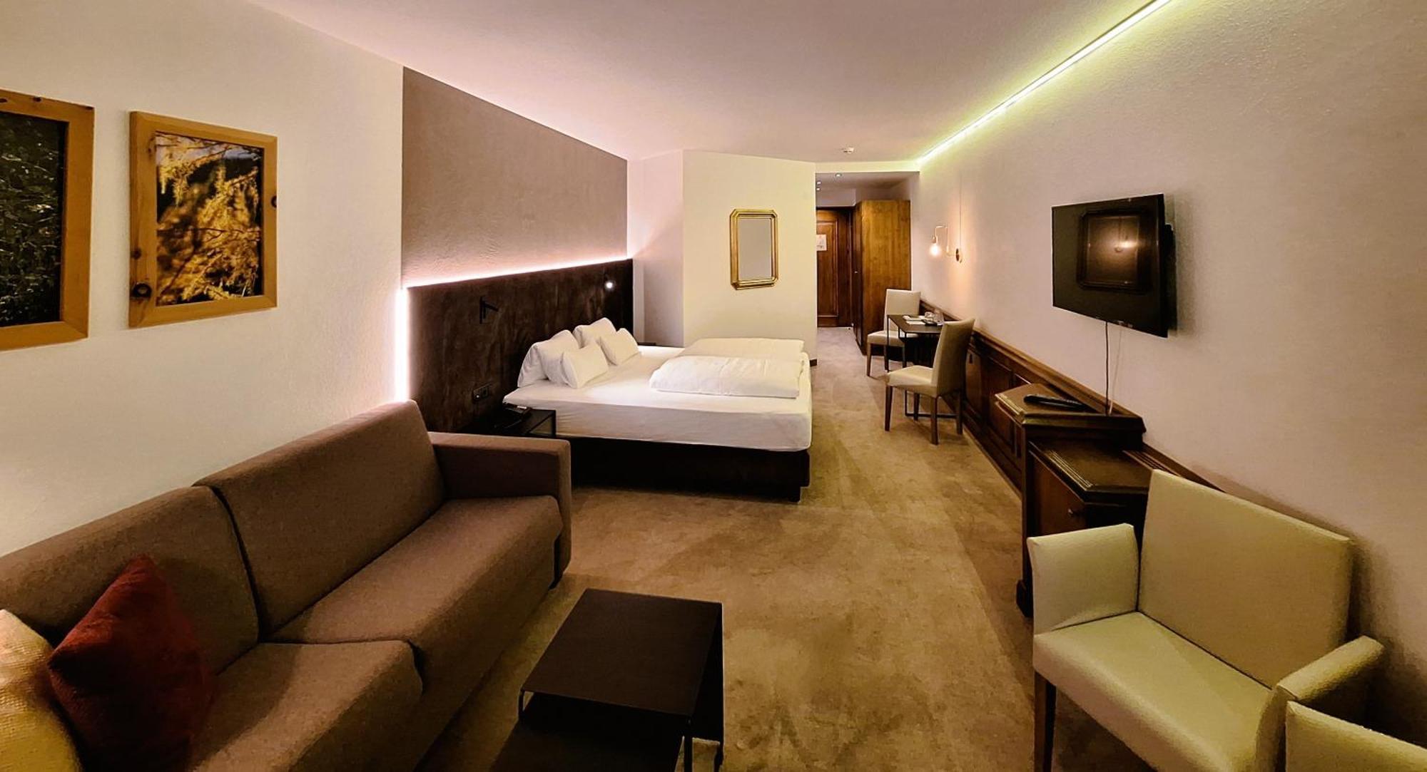 Aktivhotel Feichtner Hof Kaunertal Bagian luar foto